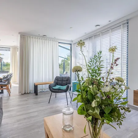 Villa Gerritslanderdijkje 39a